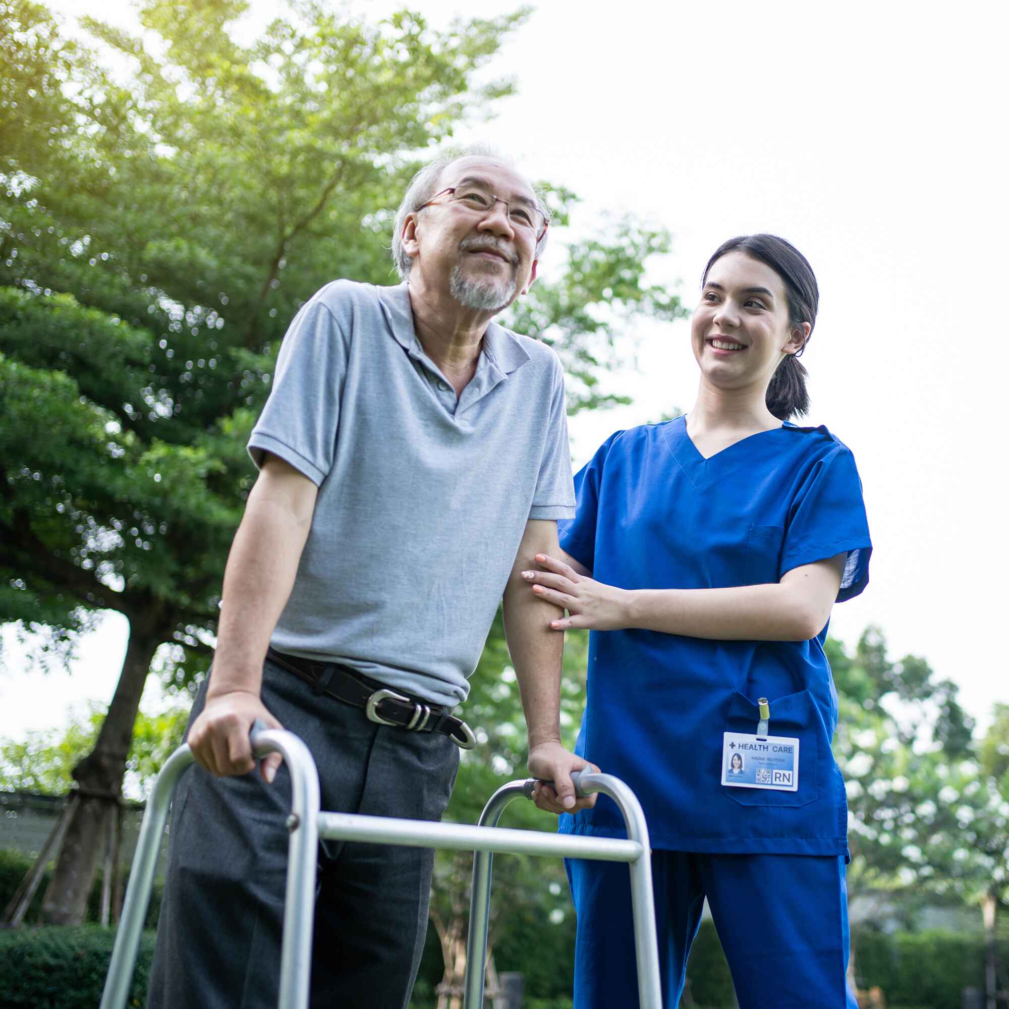 asian-young-woman-nurse-at-nursing-home-take-care-KYNZJZU.jpg
